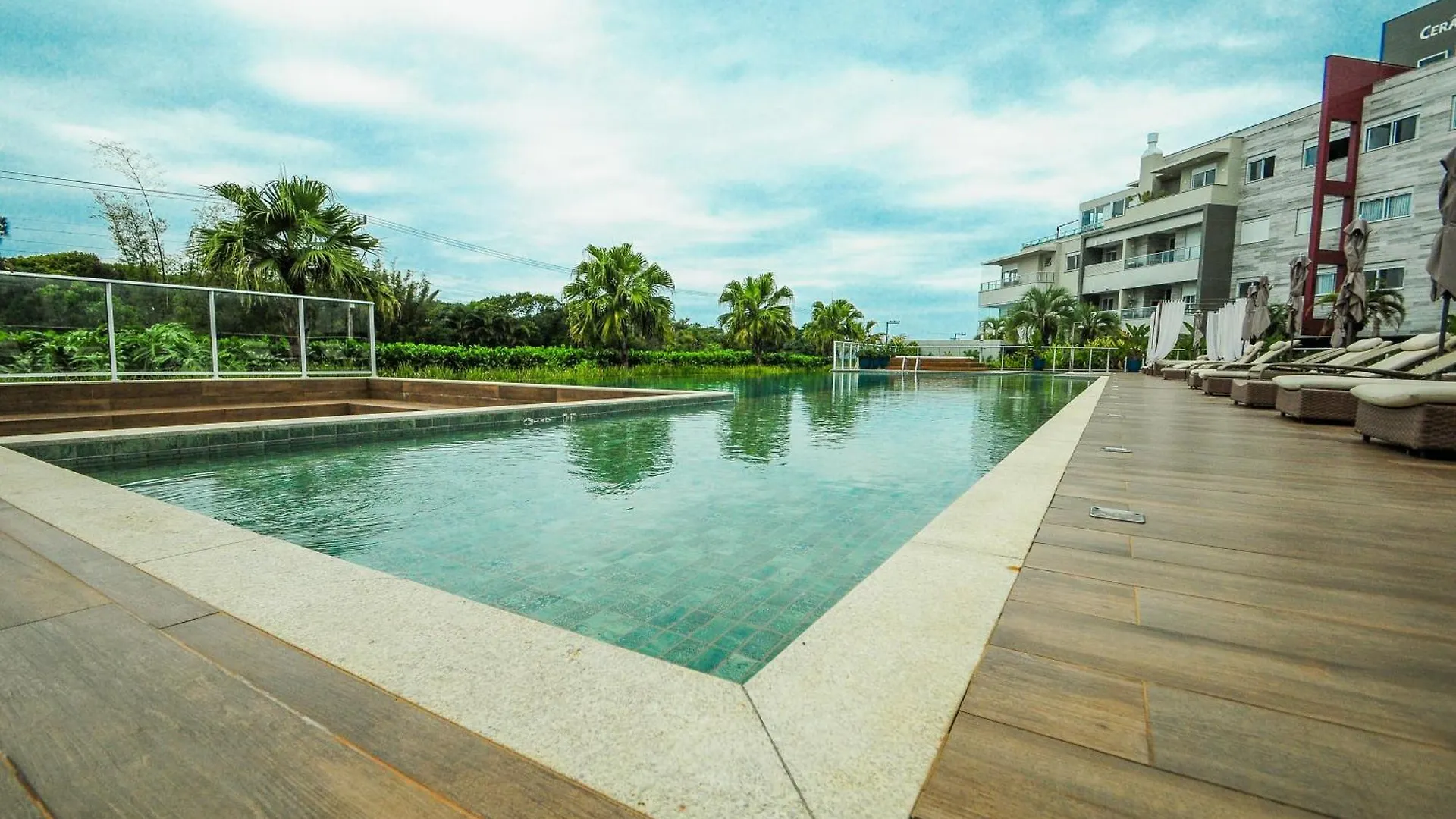 Thai Beach Home Spa: Apto 200M Da Praia N605 Florianópolis