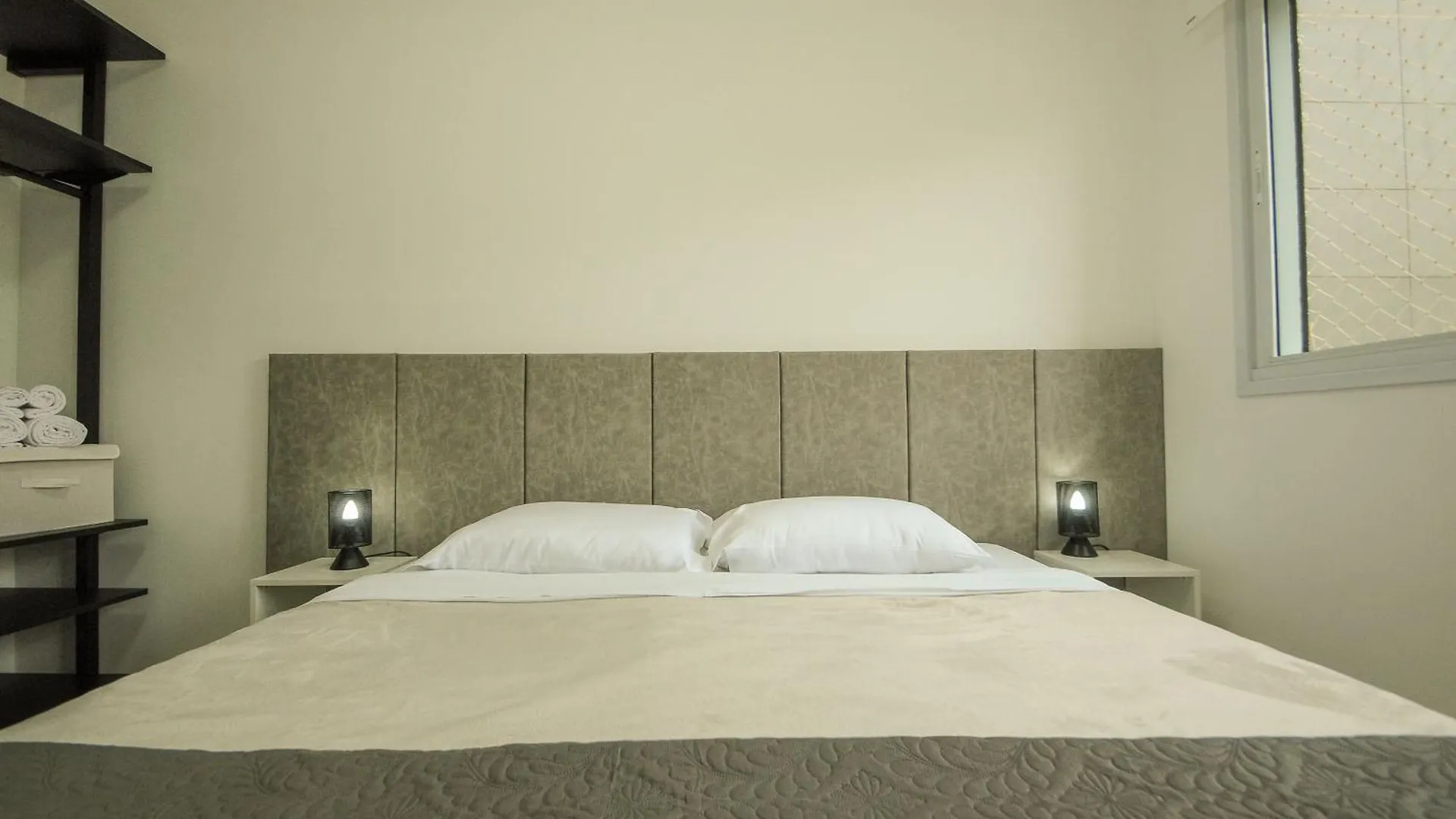 Thai Beach Home Spa: Apto 200M Da Praia N605 Florianópolis Daire